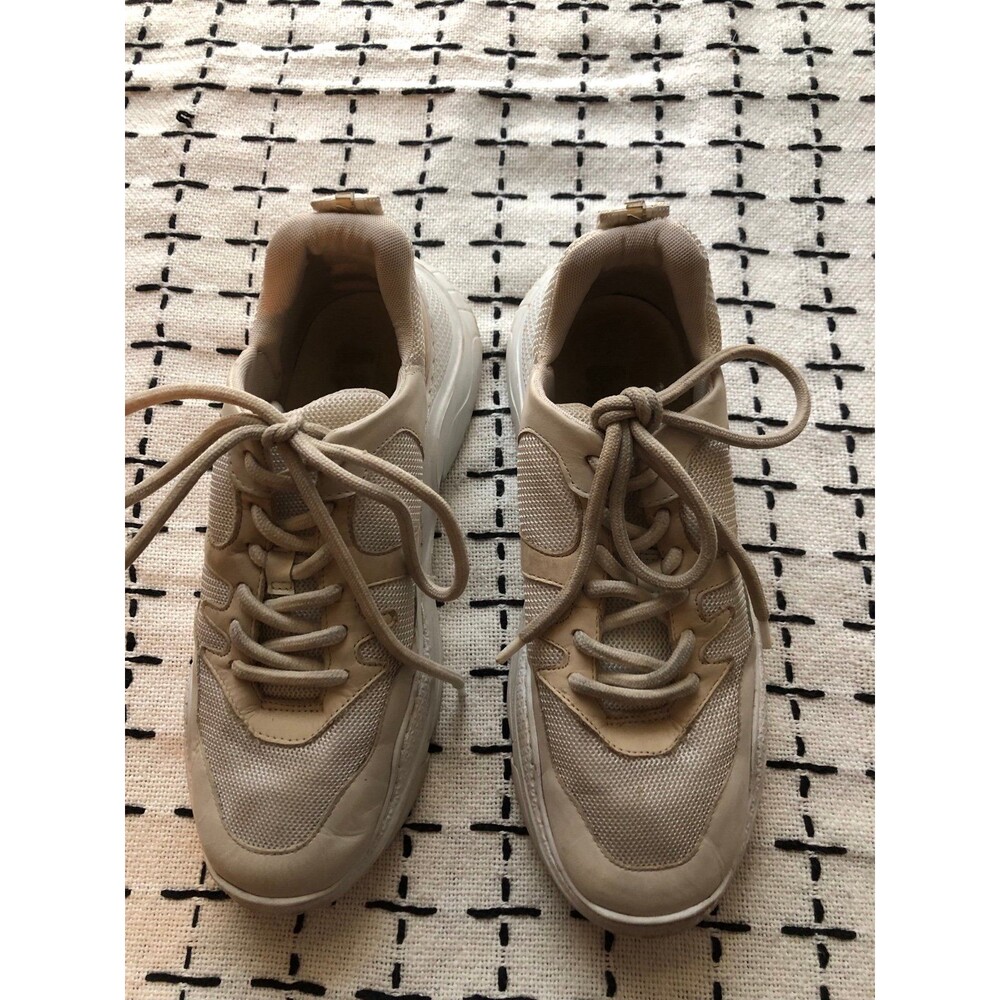 Schutz Tennis Shoes Size 7 1/2